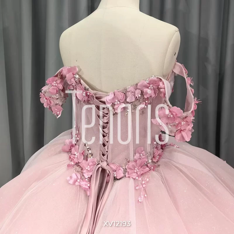 Vestido de Quinceañera - Image 4