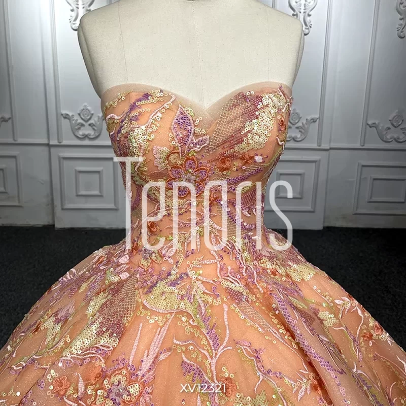 Vestido de Quinceañera - Image 4