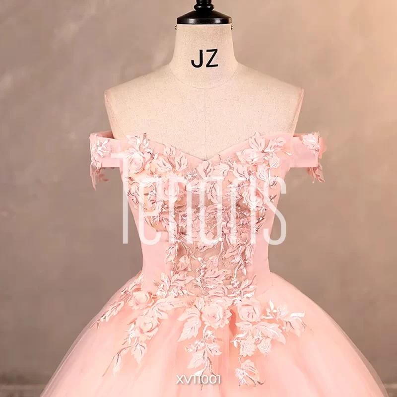 Vestido de Quinceañera - Image 4