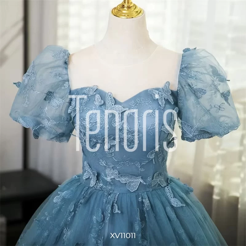 Vestido de Quinceañera - Image 3