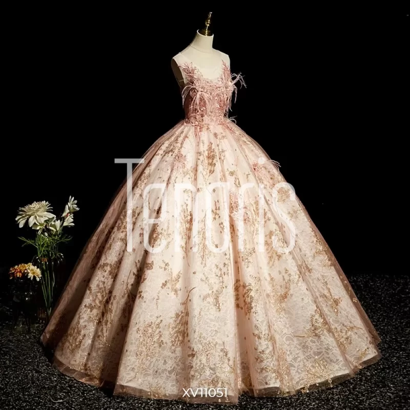 Vestido de Quinceañera - Imagen 2